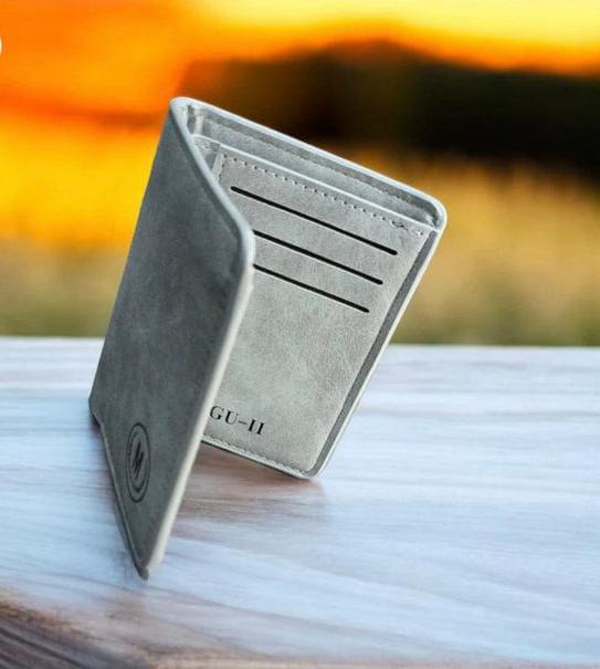 Men’s Premium Slim Leather Wallet – Classic Edition